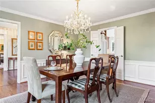 1121 Westmoor Pl, Town and Country, MO 63131 - Photo 4