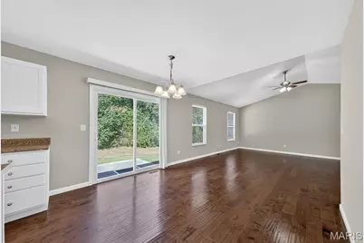 156 Sweetgum Drive, Troy, MO 63379 - Photo 8