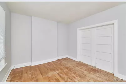 953 Catalpa Street, Saint Louis, MO 63112 - Photo 8