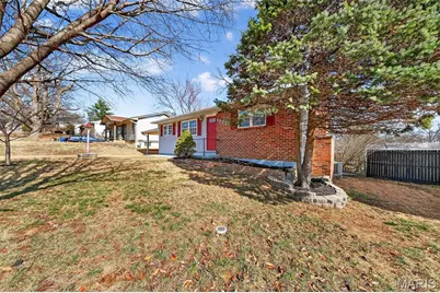 10022 Killoren Drive, Saint Louis, MO 63123 - Photo 4