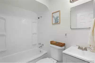 9845 Dennis Drive, Saint Louis, MO 63136 - Photo 12