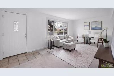 813 Chain Of Rocks Drive, Saint Louis, MO 63137 - Photo 6