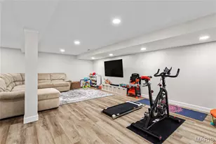 318 Statewood Dr, Ballwin, MO 63021 - Photo 30