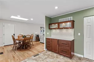 318 Statewood Dr, Ballwin, MO 63021 - Photo 14