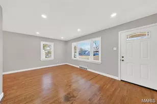 2506 Shannonaire Dr, Saint Louis, MO 63136 - Photo 4