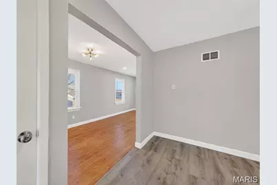 2506 Shannonaire Drive, Saint Louis, MO 63136 - Photo 14