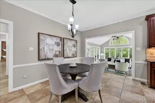 17601 Burnham Ct, Chesterfield, MO 63005 - Photo 16