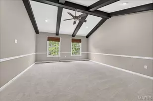 17601 Burnham Ct, Chesterfield, MO 63005 - Photo 36