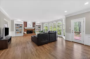 17601 Burnham Ct, Chesterfield, MO 63005 - Photo 24