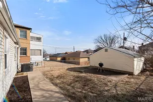 5060 Potomac St, Saint Louis, MO 63139 - Photo 22