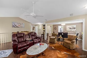 818 Brae Ct, Chesterfield, MO 63017 - Photo 14