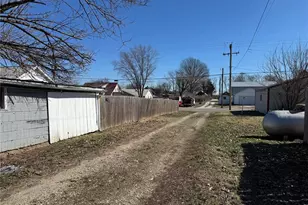 107 E Franklin Ave, Robertsville, MO 65066 - Photo 34