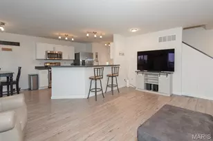 3312 Charlestowne Crossing Dr, Saint Charles, MO 63301 - Photo 6