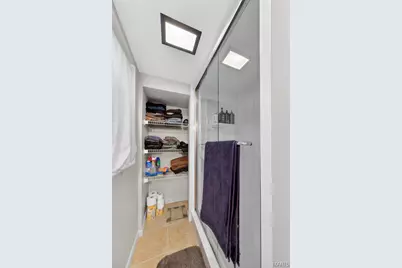 10201 Midland Boulevard, Overland, MO 63114 - Photo 28