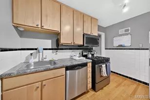 10201 Midland Blvd, Overland, MO 63114 - Photo 18