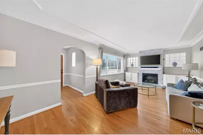 10201 Midland Boulevard, Overland, MO 63114 - Photo 8