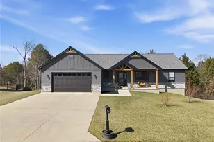 739 Red Clover Dr, Unincorporated, MO 63016 - Photo 2