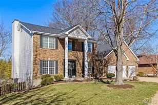 11715 Hedgefield Ln, Sunset Hills, MO 63126 - Photo 2