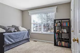 11715 Hedgefield Ln, Sunset Hills, MO 63126 - Photo 24