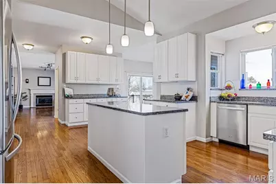 11715 Hedgefield Lane, Sunset Hills, MO 63126 - Photo 10