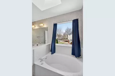 2071 Hackmann Estates Drive, Saint Charles, MO 63303 - Photo 28