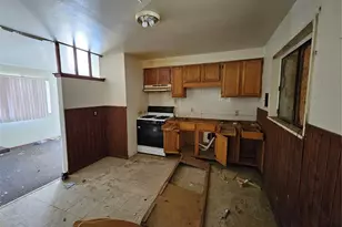 10308 Lord Dr, Saint Louis, MO 63136 - Photo 6