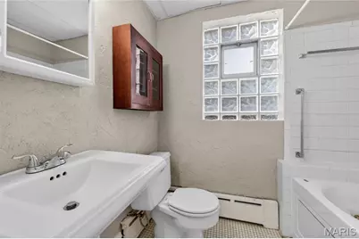 8369 Big Bend Boulevard, Webster Groves, MO 63119 - Photo 18