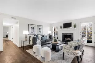 1530 Bedford Forge Ct, Chesterfield, MO 63017 - Photo 2