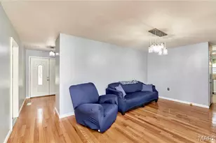 1211 Big Bend Rd, Ballwin, MO 63021 - Photo 12