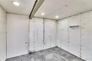 1211 Big Bend Rd, Ballwin, MO 63021 - Photo 28