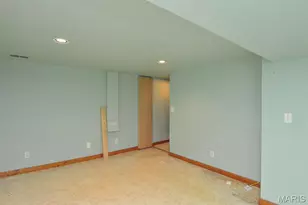 410 Robert Ave, Ferguson, MO 63135 - Photo 38