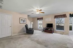 433 Summit Tree Ct, Fenton, MO 63026 - Photo 4