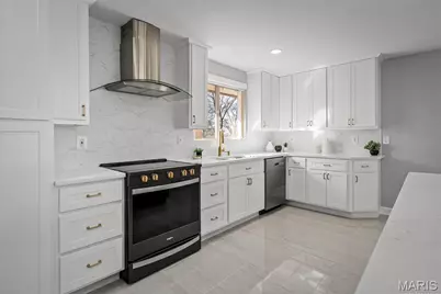 500 Kingridge Drive, Ballwin, MO 63011 - Photo 10