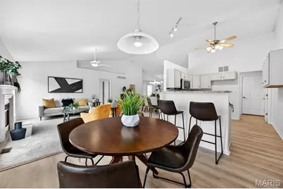 16 Hill Pointe Court #34, Saint Charles, MO 63303 - Photo 10