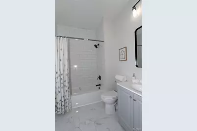 5614 S Compton Avenue, Saint Louis, MO 63111 - Photo 16