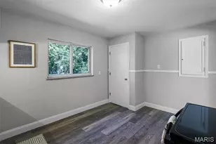 3933 McDonald Ave, Saint Louis, MO 63116 - Photo 12