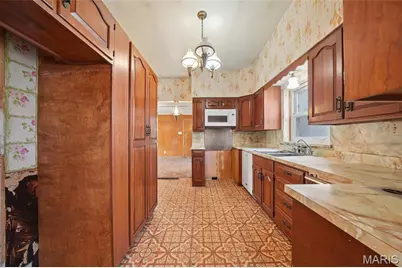 808 Wenneker Drive, Clayton, MO 63124 - Photo 8