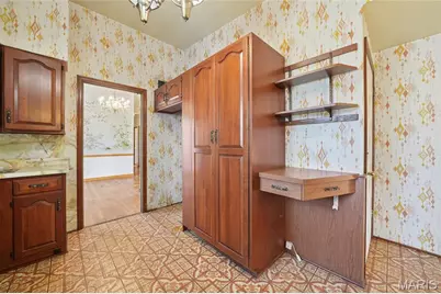 808 Wenneker Drive, Clayton, MO 63124 - Photo 10
