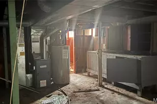 10506 Hoyt Dr, Riverview, MO 63137 - Photo 10