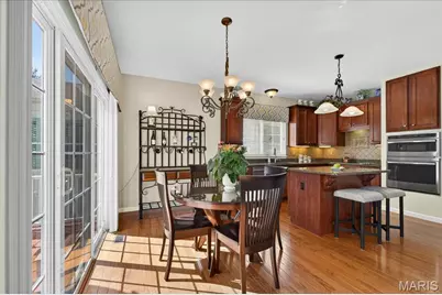 14738 Thornbird Manor Parkway, Chesterfield, MO 63017 - Photo 12