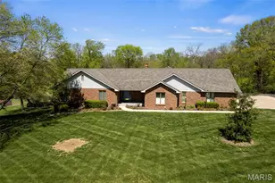 283 S Lake Dr, Cape Girardeau, MO 63701 - Photo 2