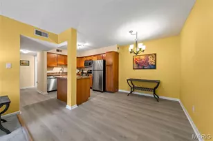 1411 Willow Brook Cove, Saint Louis, MO 63146 - Photo 4