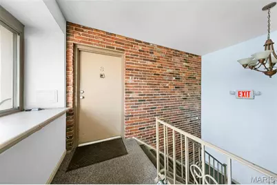 1411 Willow Brook Cove #8, Saint Louis, MO 63146 - Photo 2