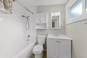 750 St Anthony Ln, Saint Louis, MO 63033 - Photo 30