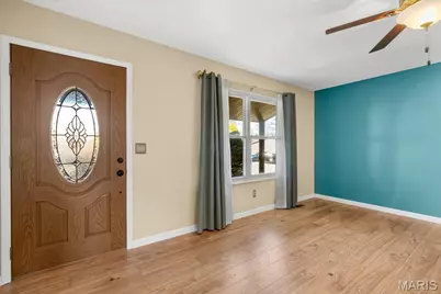 21 Sun Beam Court, Saint Peters, MO 63376 - Photo 2