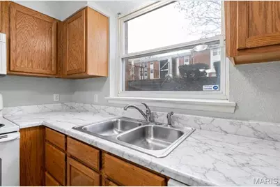 1968 Greenglen Drive #101, Kirkwood, MO 63122 - Photo 6