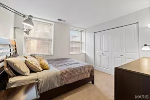 5330 Pershing Ave, Saint Louis, MO 63112 - Photo 20