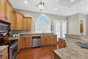 339 Lake Side View Ln, Cottleville, MO 63376 - Photo 20