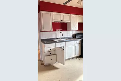 9426 Westchester Drive, Saint Louis, MO 63136 - Photo 2