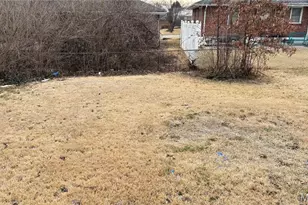 9426 Westchester Dr, Saint Louis, MO 63136 - Photo 14